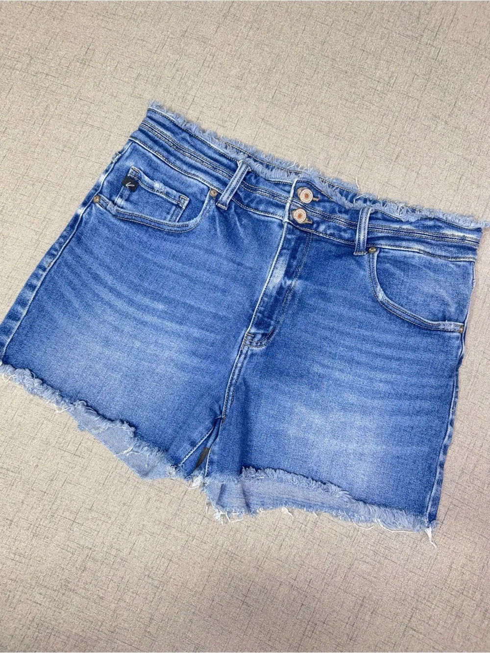 KanCan High Rise Frayed Distressed Double Button 3.5” Denim Jean Shorts Size 31